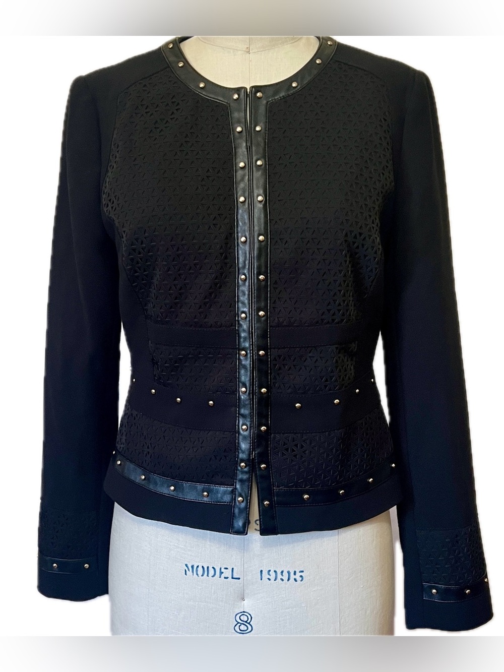White House Black Market Jacket Womens 6 Cropped Laser-Cut Panels Stud Trim
